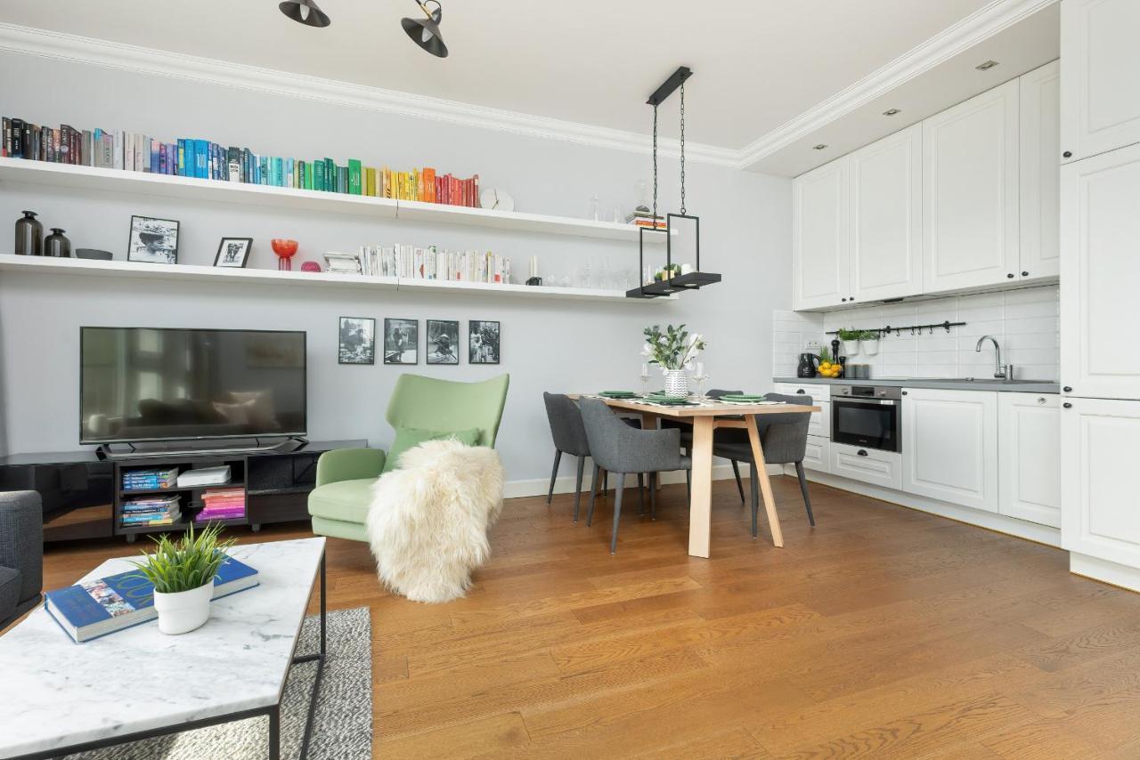 Cozy Apartment Gieysztora Wilanow By Noclegi Renters ワルシャワ エクステリア 写真