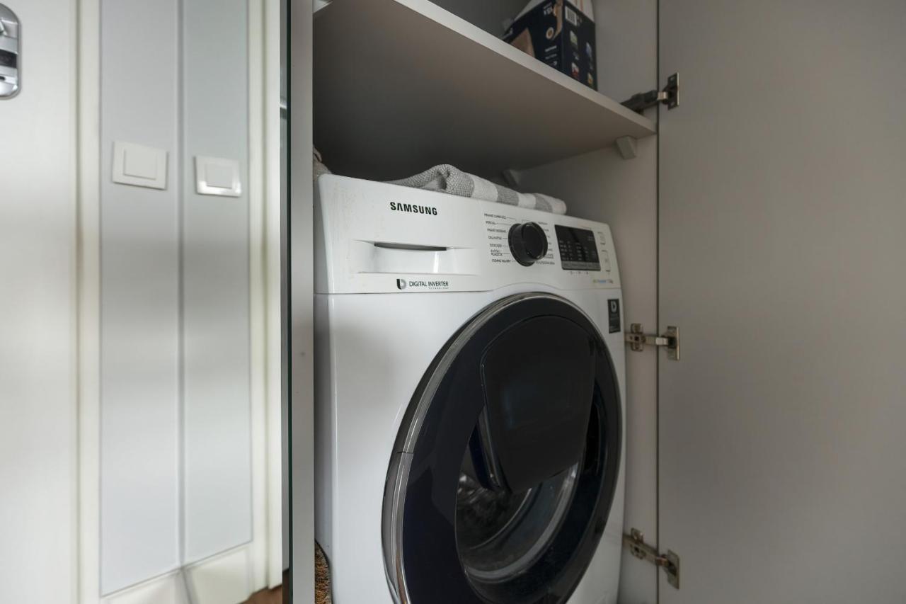 Cozy Apartment Gieysztora Wilanow By Noclegi Renters ワルシャワ エクステリア 写真