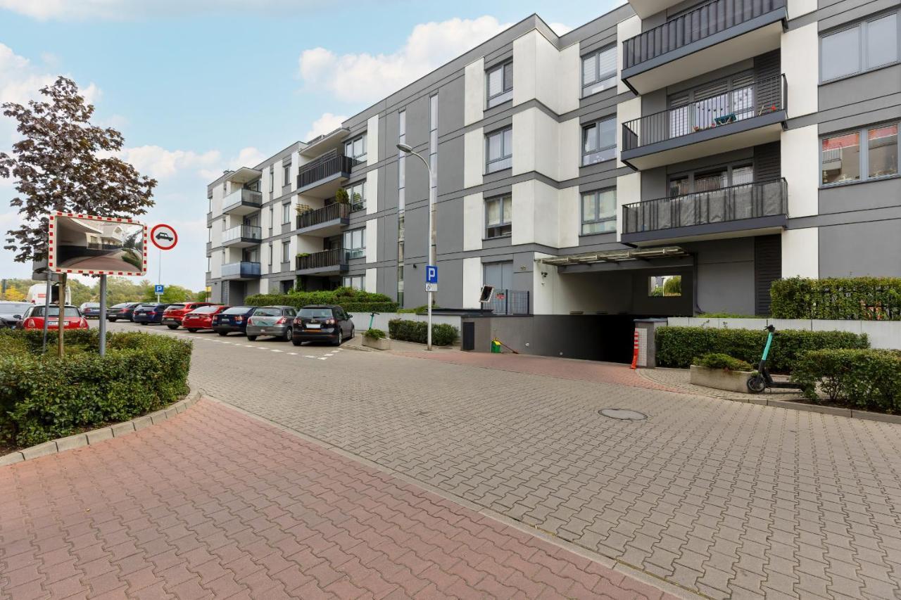 Cozy Apartment Gieysztora Wilanow By Noclegi Renters ワルシャワ エクステリア 写真